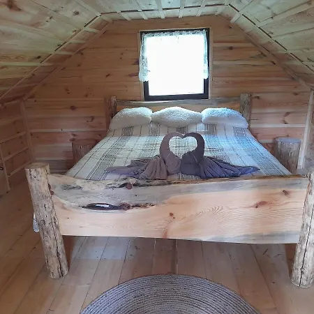 Glamping Pod Hradem Campsite Ceska Kamenice