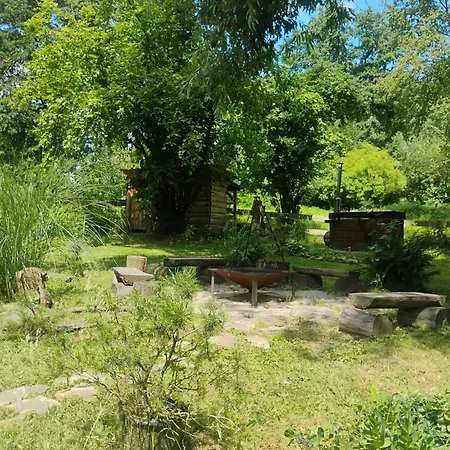 Glamping Pod Hradem 营地 Česká Kamenice
