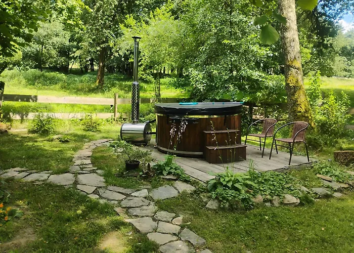 Glamping Pod Hradem * Česká Kamenice