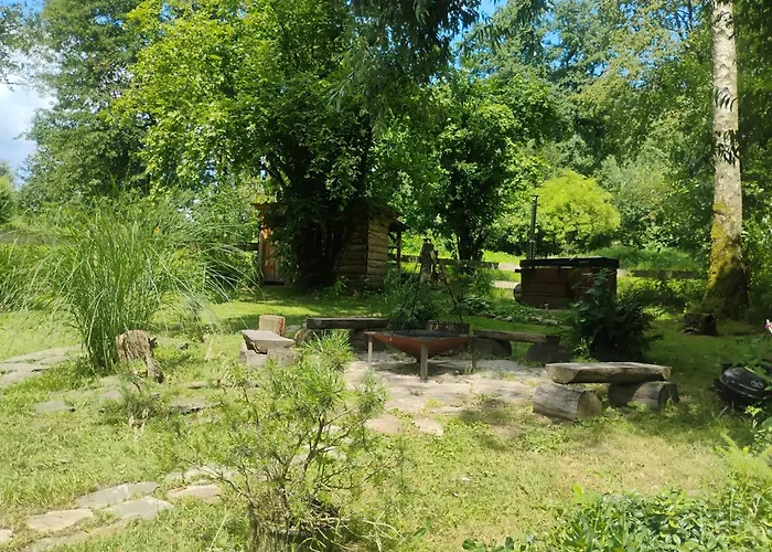 Glamping Pod Hradem אתר קמפינג Česká Kamenice